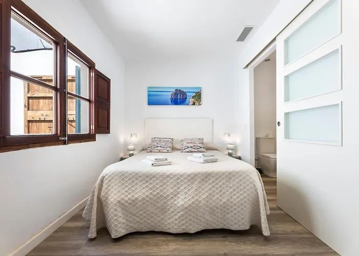 Albercutx Pollentia 1 2 3 *